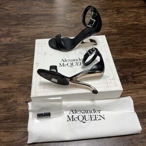 $1190 Alexander McQueen Women Black Leather Arc Naked Heel Sandal Size 35 (5)